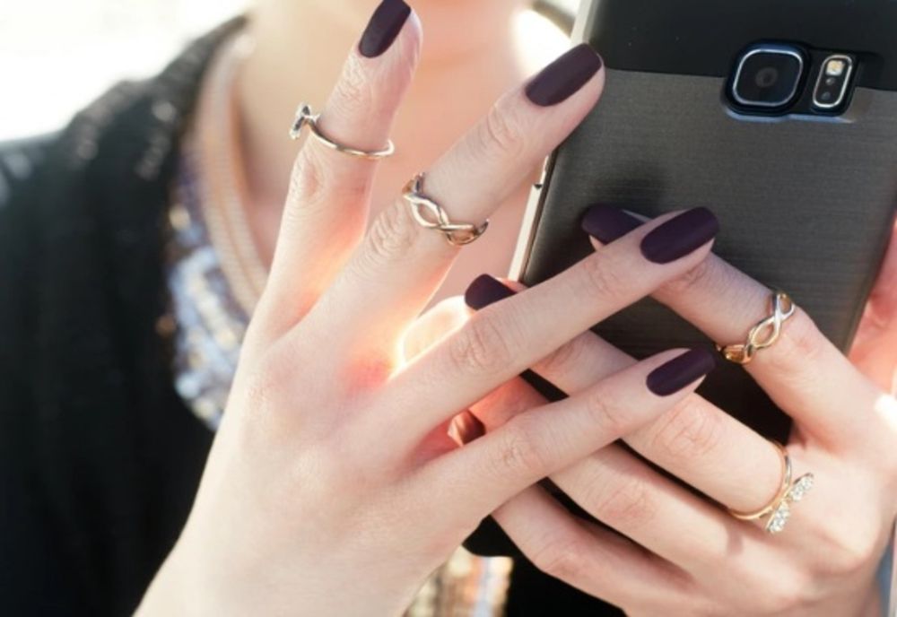 5 MODELE DE MANICHIURĂ ATEMPORALE CARE SUNT LA MODĂ ORICÂND