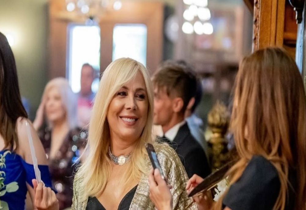 FIICA DANEI SĂVUICĂ, JULIE STANCU, S-A MĂRITAT! PRIMELE IMAGINI DE LA NUNTĂ