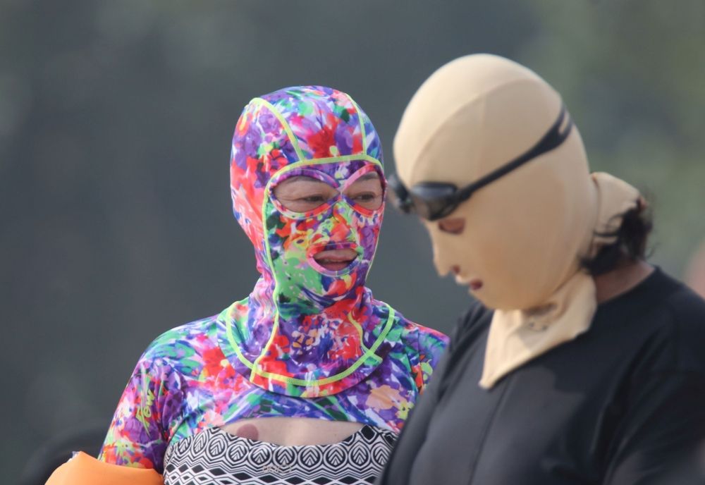 FACEKINI: „SLIPUL FACIAL RĂMÂNE PE VAL ȘI ÎN 2025. E POPULAR ȘI ÎN AFARA CHINEI