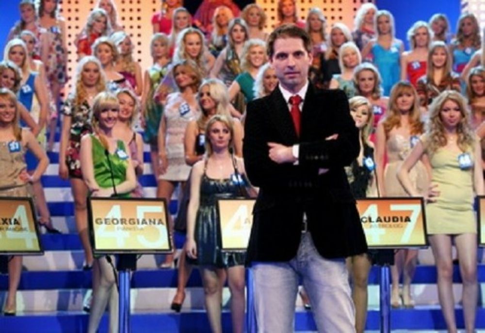 DAN NEGRU A RĂBUFNIT DUPĂ CE A AFLAT CĂ ANTENA 1 RECICLEAZĂ EMISIUNEA „TE PUI CU BLONDELE”