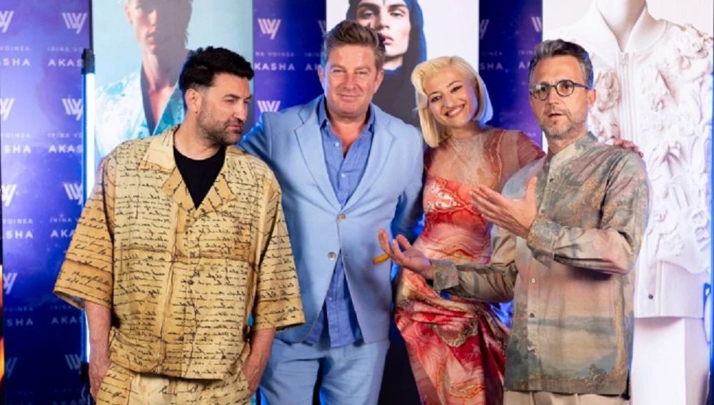Irina Voinea, alături de Smiley, Pavel Bartoș și Andi Moisescu