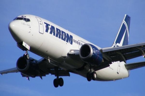 O aeronavă TAROM a fost trimisă, astăzi, după românii rămași blocați în Africa de Sud