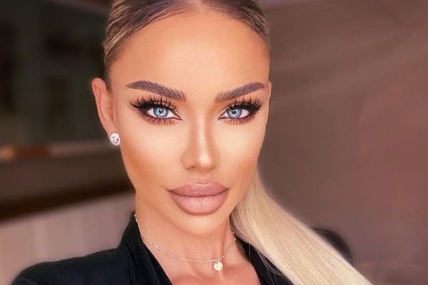 Cum arată Bianca Drăgușanu după o nouă operație estetică
