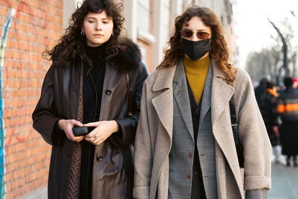 Cum să stratifici hainele iarna ca să nu pari fără formă