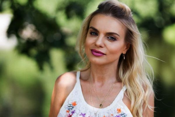 Jojo, pe mâna medicului estetician: „După două nașteri, mă gândeam de multă vreme la asta”