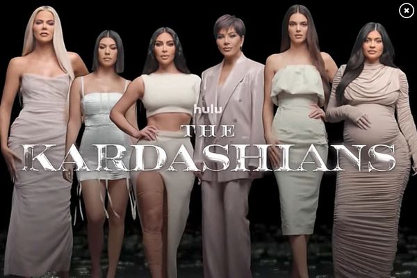 Când începe noul reality show al familiei Kardashian. Suma uriașă pe care o va încasa