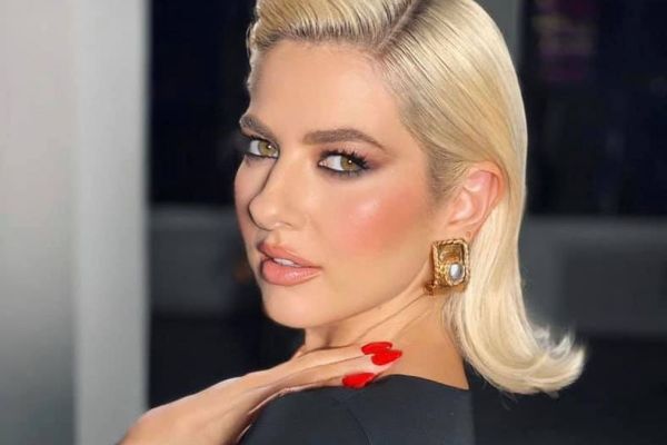 Lidia Buble, cadou macabru de la tatăl ei. Neobişnuitul dar a costat 8.000 lei