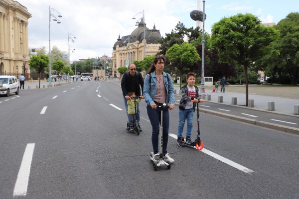 Se reia proiectul „Străzi deschise”, din 30 aprilie. Iniţiativa, extinsă şi în sectoare
