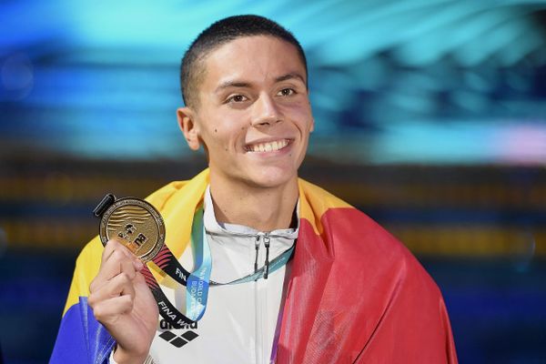 David Popovici iubește și are o iubită. Cum arată partenera dublului campion mondial