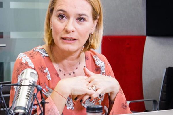 Andreea Esca şi-a făcut tatuaj. Ce mesaj a scris vedeta pe corpul ei