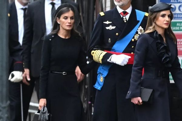 Parada reginelor la înmormântarea Elisabetei a II-a