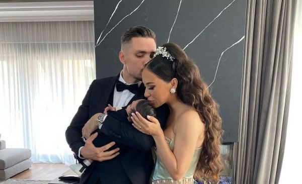 Vlăduța Lupău îi ia fiului ei abia botezat apartament în Dubai