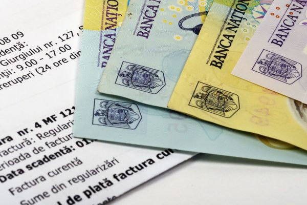 Care vor fi tarifele la energie electrică de la 1 ianuarie 2023