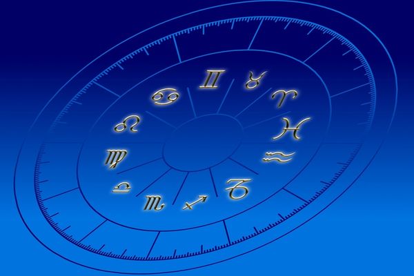 HOROSCOP 2 NOIEMBRIE 2025. CLARITATE ȘI DECIZII CURAJOASE PENTRU TOATE ZODIILE