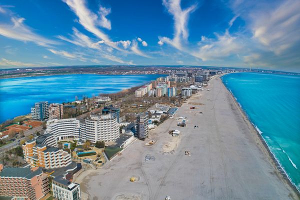 Cât costă o zi în Mamaia, ”perla litoralului românesc”