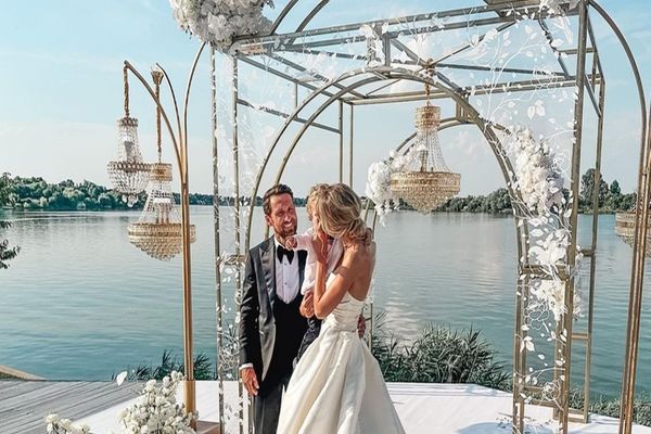 Dani Oțil și Gabriela Prisăcariu, probleme în Grecia