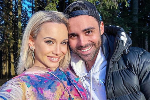 Sandra Izbaşa face nuntă. Când va îmbrăca rochia de mireasă