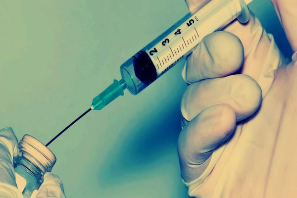 VACCINARE GRATUITĂ ANTI-HPV PENTRU TINERII CU VÂRSTA DE PÂNĂ 26 DE ANI  