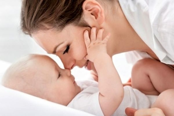 O MAMĂ CU PATRU COPII DEZVĂLUIE UN RITUAL ZILNIC ESENȚIAL CARE TE AJUTĂ SĂ NU AJUNGI LA EPUIZARE