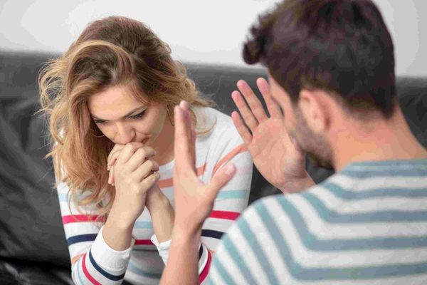 ZODIILE CARE OFERĂ IUBIRE TOXICĂ