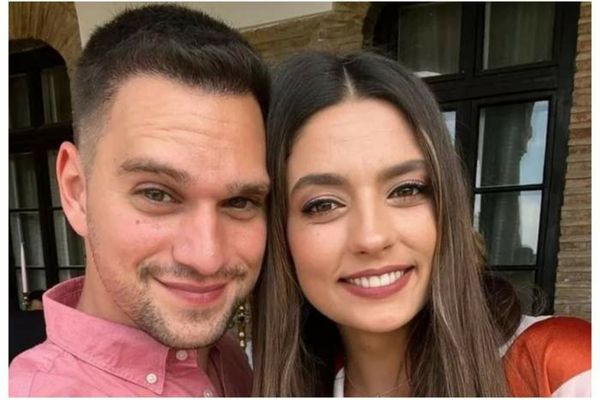 Cine vor fi nașii Oanei Moșneagu și ai lui Vlad Gherman