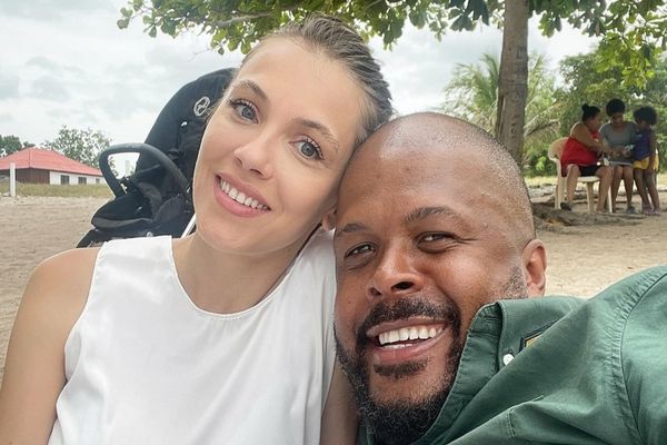 Andreea Ibacka și Cabral își vând apartamentul de la mare. Interiorul e de vis!