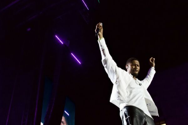 Show total în pauza de la Super Bowl! Câți bani a primit Usher pentru 13 minute de spectacol