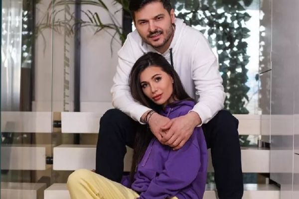 Cum arată casa în care locuiește Liviu Vârciu cu familia lui. Vila de lux e dotată cu buncăr și o sală de cinema cu 8 locuri