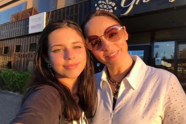 Fiica Andreei Marin, îndrăgostită lulea la 16 ani. Cine este iubitul Violetei