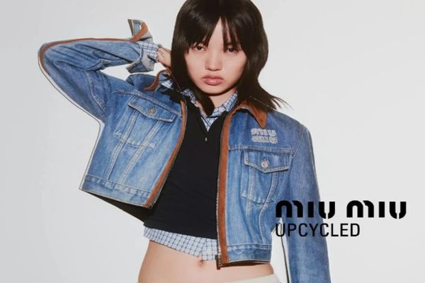 Cea de-a 5-a colecție Miu Miu Upcycled pune denimul în centrul atenției