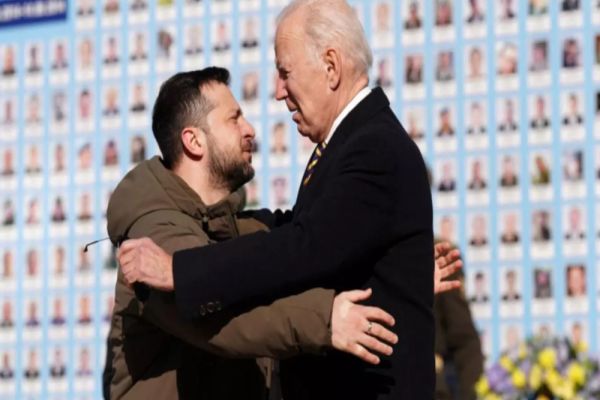 Joe Biden se va întâlni cu Zelenski în Franţa şi la G7 în Italia