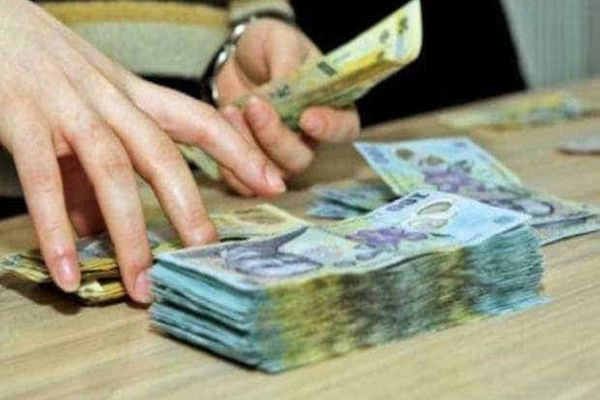 GUVERNUL A SCHIMBAT REGULILE PILONULUI II DE PENSII 