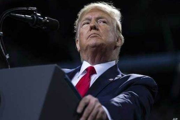 TRUMP ANUNȚĂ SUSPENDAREA SUPRATAXELOR VAMALE ”RECIPROCE” PE O PERIOADĂ DE 90 DE ZILE, CU EXCEPȚIA CHINEI