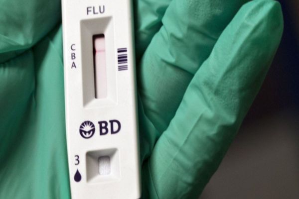 Testele rapide COVID expirate încă funcționează?