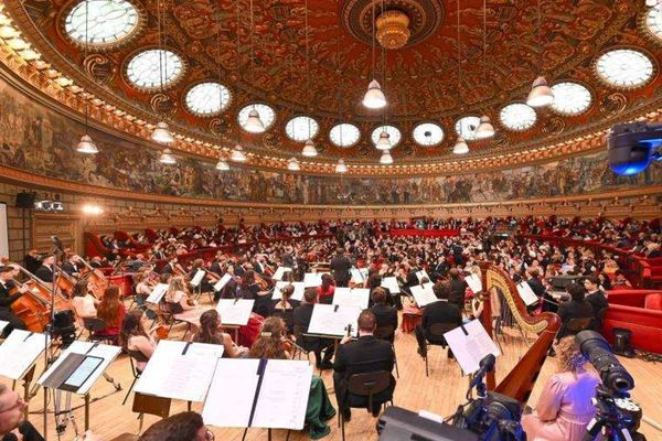 Ce poți face de Ziua Îndrăgostiților în București. Concerte, spectacole și petreceri pe 14 februarie