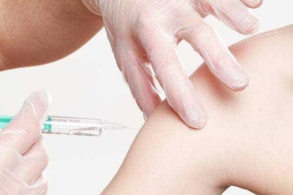 VACCINAREA VA DEVENI UN SERVICIU OBLIGATORIU PENTRU TOȚI MEDICII DE FAMILIE