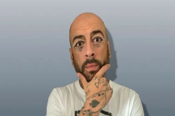 CRBL are în plan mai multe intervenţii estetice: „Am intrat așa, într-o revizie”