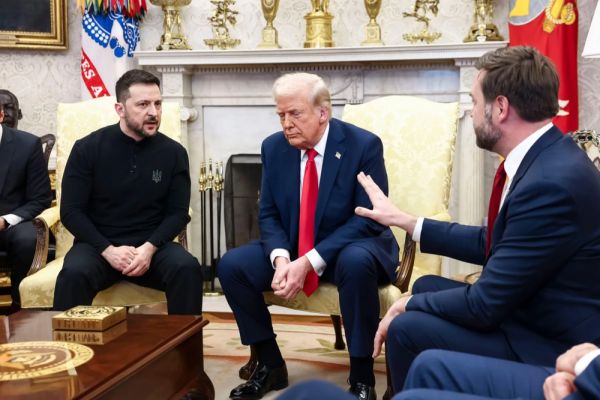 TENSIUNI LA CASA ALBĂ: TRUMP ȘI ZELENSKI S-AU CERTAT ÎN BIROUL OVAL, CONFERINȚA DE PRESĂ A FOST ANULATĂ