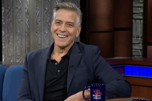 George Clooney și-a vopsit părul cărunt, dar soția sa urăște noul lui look