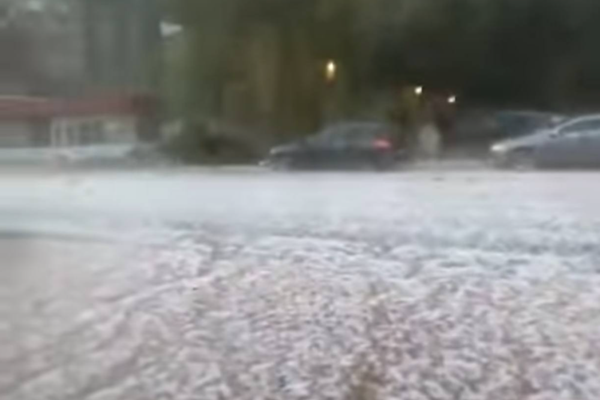 CICLONUL BARBARA LOVEȘTE ROMÂNIA. NIVEL DE ALERTĂ RIDICAT ÎN BUCUREȘTI ȘI MAI MULTE JUDEȚE