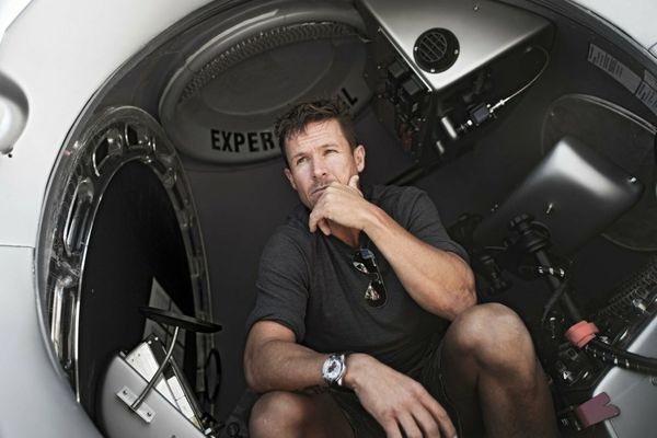ÎNMORMÂNTAREA LUI FELIX BAUMGARTNER SE AMÂNĂ. CARE E MOTIVUL