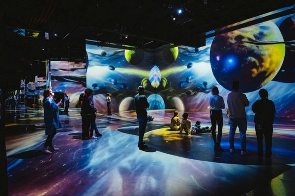 MINA DESCHIDE UN NOU MUZEU PERMANENT DE ARTĂ IMERSIVĂ LA IAȘI