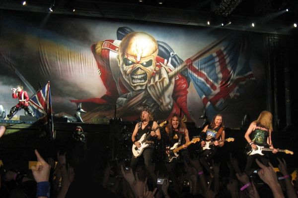 LEGENDARA TRUPĂ IRON MAIDEN VINE LA BUCUREȘTI. CÂND VOR FI PUSE ÎN VÂNZARE BILETELE