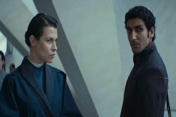 CINE E ACTRIȚA DIN ROMÂNIA CARE A JUCAT ÎN SERIALUL PREMIAT LA EMMY 2025