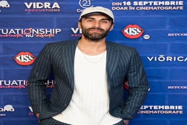 ACTORUL DANIEL NUȚĂ, SURPRINS ÎN IPOSTAZE TANDRE CU O CUNOSCUTĂ PREZENTATOARE DE TELEVIZIUNE