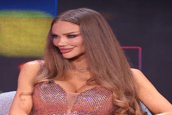 CÂȚI BANI CERE BIANCA DRĂGUȘANU PENTRU O COLABORARE: „NU SUNT VREO DISPERATĂ SĂ APAR”