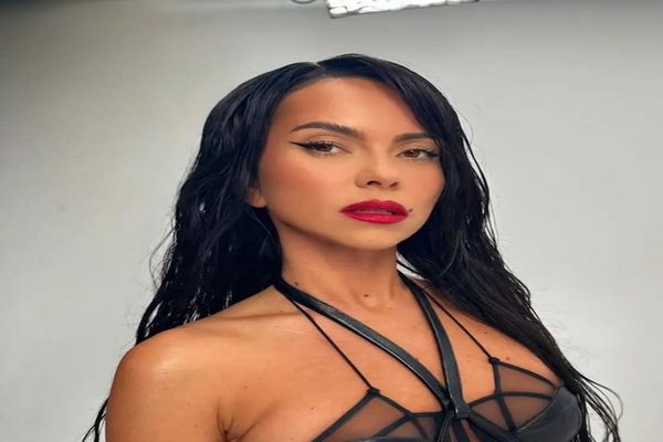 Inna: povestea din spatele numelui de scenă
