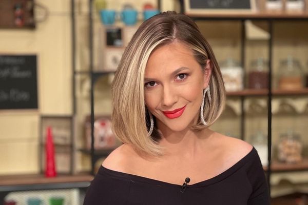 Adela Popescu revine la Pro TV, în postura de prezentatoare