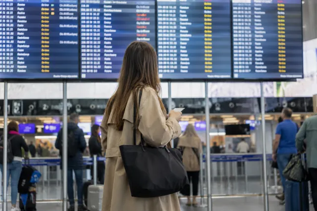 Trafic record pe aeroporturile din București: peste 8,4 milioane de pasageri