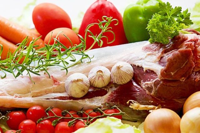 Noul trend în sănătate: influencerii promovează o dietă inspirată din Sfânta Scriptură